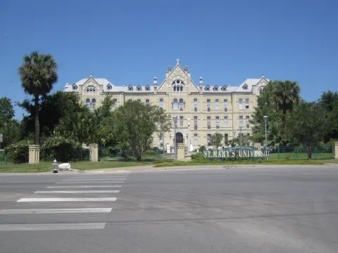 St. Louis Hall an der St. Mary's University in San Antonio