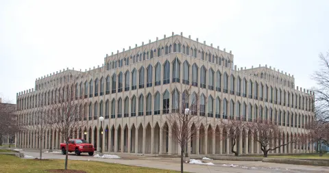 Education Building auf dem Campus der Wayne State University in Detroit